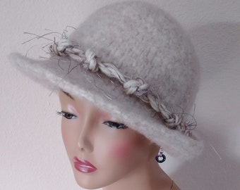 Winter White/Almond Felted Wool Fedora