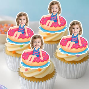 12 decorazioni per cupcake a forma di ciambella rosa per piscina galleggiante – Decorazioni per feste di compleanno per bambini in piscina tropicale – Summer Splash Supplies