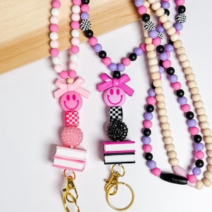 Breakaway Teacher Beaded Lanyard Personalized Name Smiley Face Lanyard Back To School Teacher Appreciation Gift ID Badge Custom Name SLP