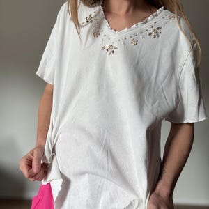 90s sea shell t-shirt