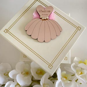 Rose Gold Quinceanera Magnet Favors: Personalized Sweet 16 Gift