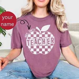 Comfort Colors® Custom Teacher Shirt, Teacher Name Shirt, Teacher Gifts Personalized, Teacher Appreciation Gifts, Retro Teacher shirt, Women