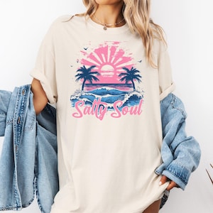 Comfort Colors® Salty Soul Shirt, Trendy Summer Shirt, Beach T Shirt, Beach vibes Shirt, Aesthetic Summer Shirt, Trendy Summer Shirt, Gift