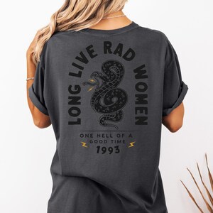 T-shirt Long Live Rad pour femme Comfort Colors®, T-shirt serpent bohème rétro, T-shirt confort d'inspiration vintage, T-shirt serpent, T-shirt femme rétro image 5