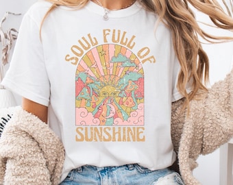 Comfort Colors® Tee, Soul Full of Sunshine, Sun Graphic Tee, Sun T Shirt, Boho Tee, Retro 70s Style Shirt, Hippie Shirts, Women T shirt, Tee
