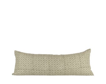 Almohada lumbar de lino estampada a mano: estilo floral vintage