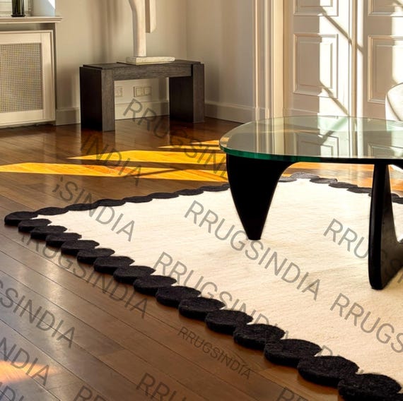 Hand-Tufted Wool Rug: Modern Scalloped Black & Cream Carpet