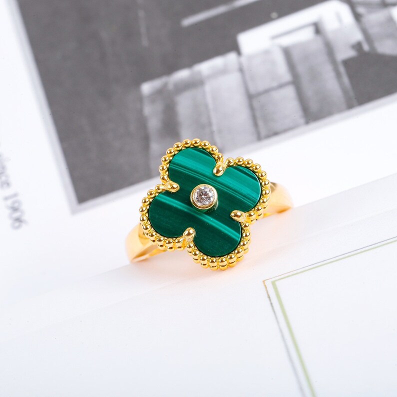 VCA 18K Clover Diamond Ring Size8 - Etsy