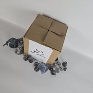 Random Dnd Mini Box Dnd Box of Miniatures | 28mm–32mm Scale Resin Models Varying Sizes for ...