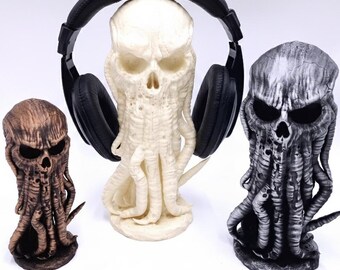 Stojak na słuchawki z czaszką Cthulhu malowany ręcznie – dekoracja w stylu horroru drukowana w 3D
