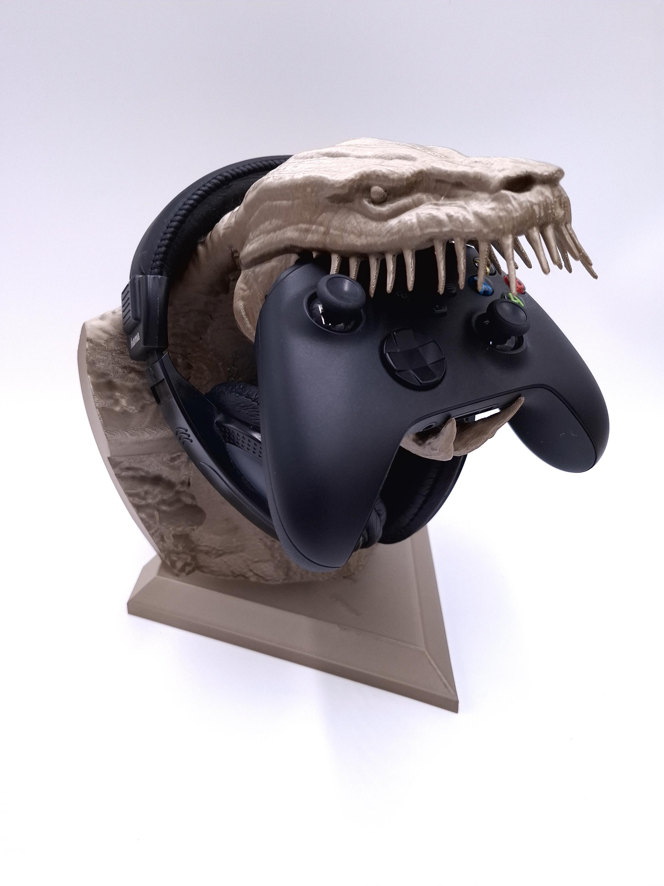 Warbat Controller & Headphone Stand | Godzilla Monsterverse, 3D