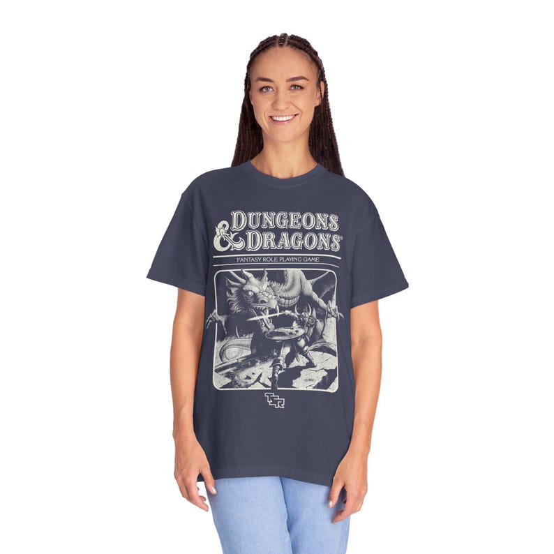 Camiseta gráfica de Dungeon Dragon 1974 con colores cómodos / Estilo vintage Y2K imagen 7