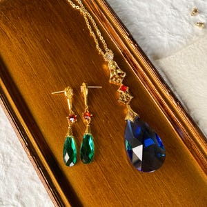 shiny luster.Sophie necklace, plated with 14k real gold,Suitable for Howl’s Moving Castle cosplay, Howl necklace, Sophie earrings