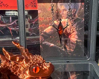 Love and Deep Space,Sylus Abyss Master Necklace,Sylus Dragon Heart Necklace,Black Gold Garnet ＆Red Zircon Necklace,Sylus Peripheral,Fan Art