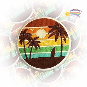 Wave And Sun Embroidered Patch – Colorful Aesthetic Iron On Patch For Ocean Lovers, Jackets, Backpacks, Beach Outfits & Summer DIY Fashion