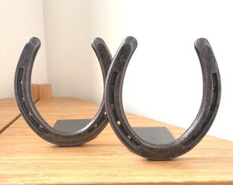 Fermalibri vintage in metallo a forma di ferro di cavallo