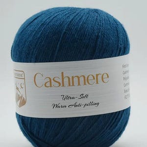 Premium Cashmere Wool 80% Cashmere – Ultra-soft 4-ply luxury yarn – 33 colors to choose from for scarves, shawls, baby projects, etc. 27 jeansblau