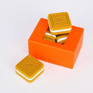 Cookie Sandwich Puzzle Challenging Brain Teazer – a mind breaker gift for family game nights