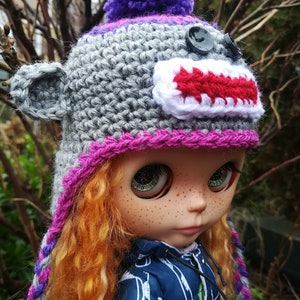 Ayalaythe Sock monkey crochet helmet for Blythe doll image 4