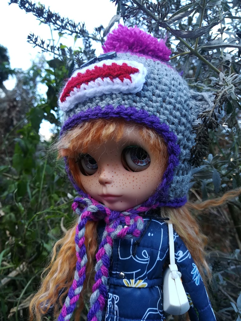 Ayalaythe Sock monkey crochet helmet for Blythe doll image 3