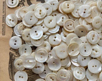 Vintage River shell buttons 2 hole white NOS USA 14 oz
