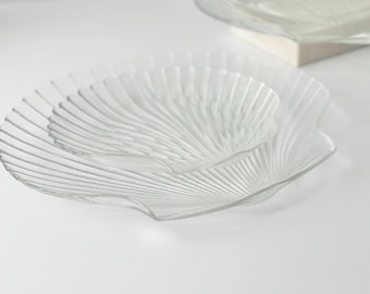 Platos de concha de vidrio texturizado, platos festoneados, juego de cuatro