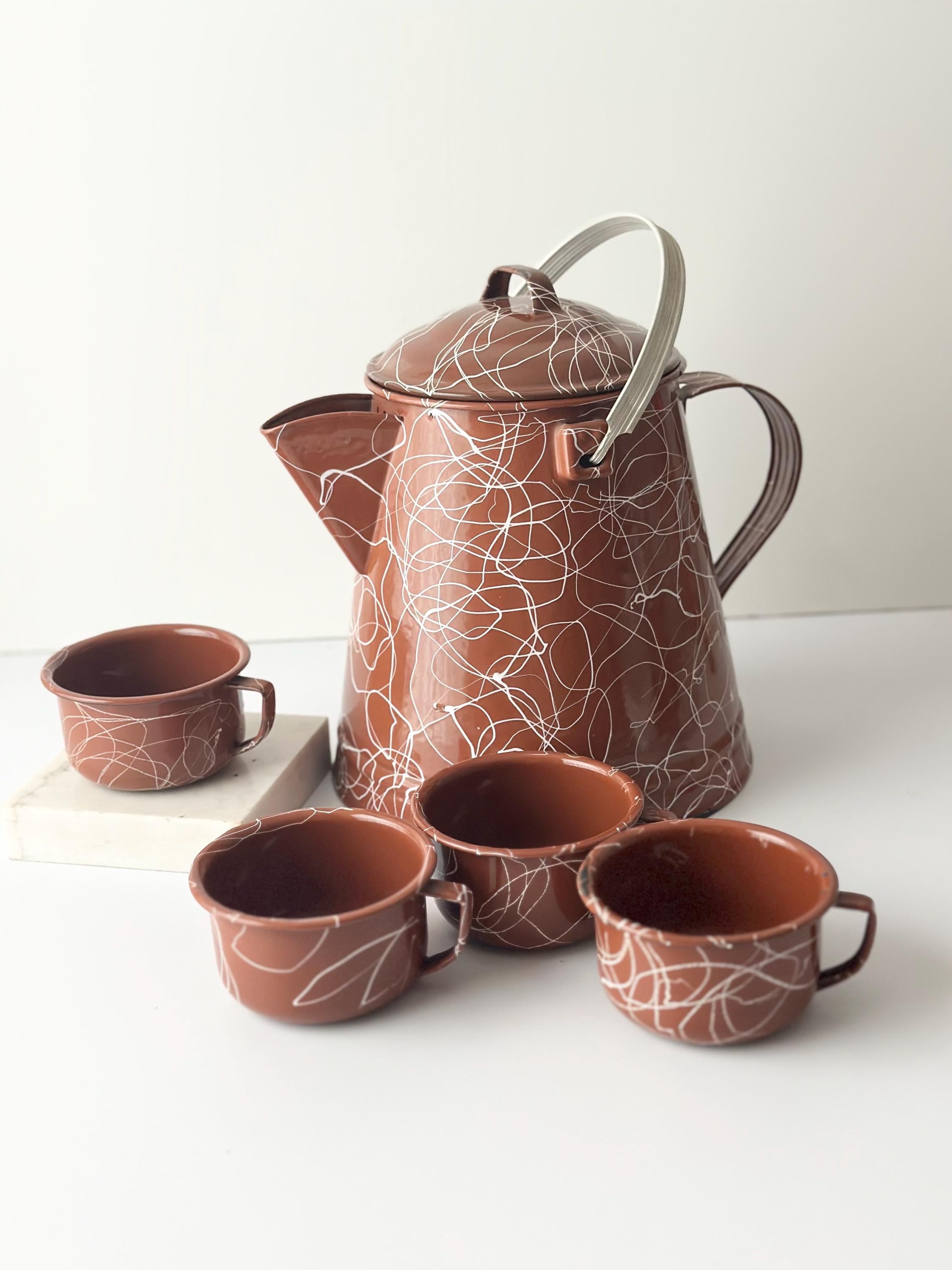 VIntage Emaillegeschirr Kaffeedose mit 4 Tassen braun Cowboy Kaffeekanne Camp Goods