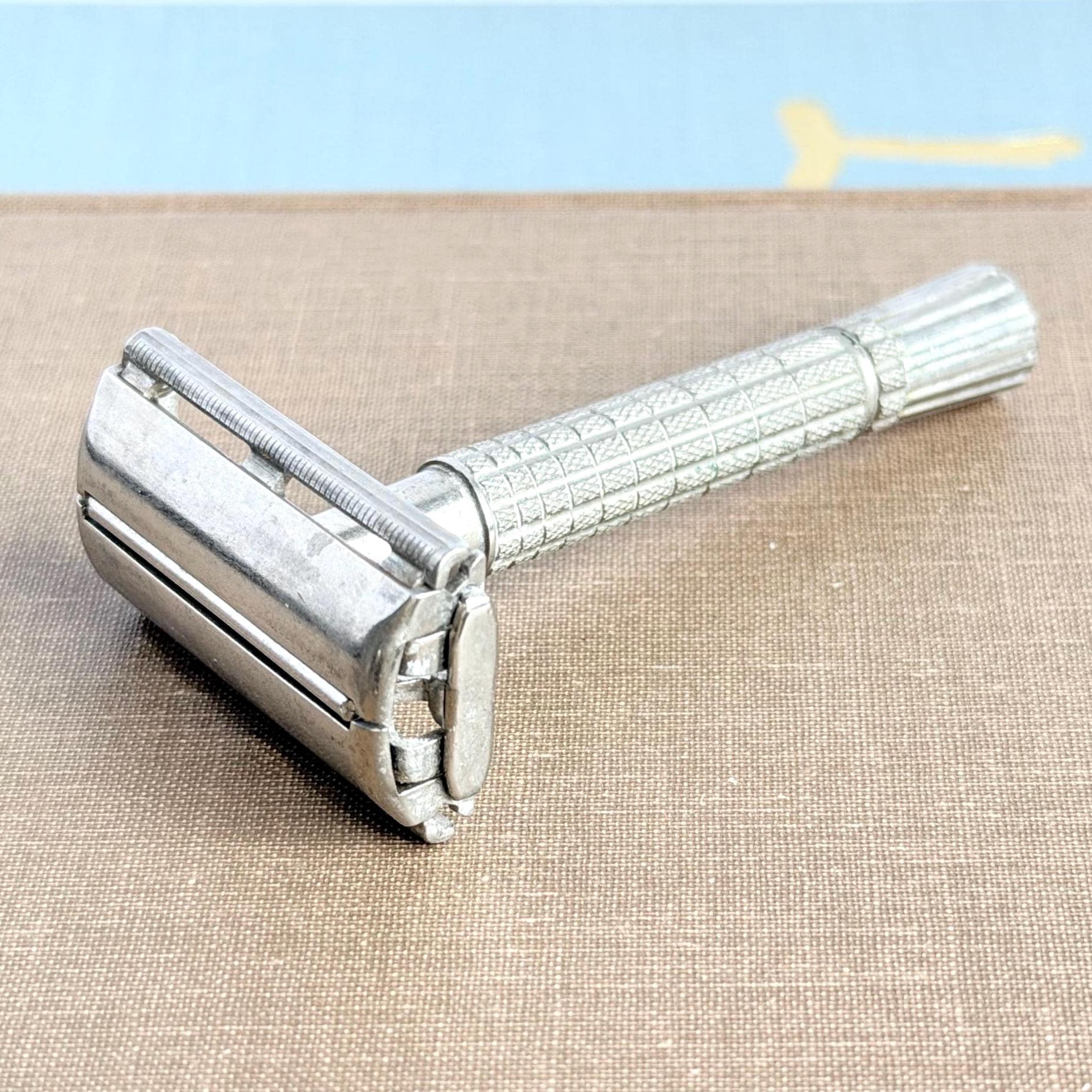 Gillette TWIN SINGLE EDGE 本体 Gillette Twist to Open - Etsy