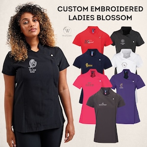 Tuniques de beauté brodées personnalisées, tuniques personnalisées avec logo de salon pour femmes, uniformes de salon de coiffure et d&#39;artiste, cadeaux pour esthéticiennes