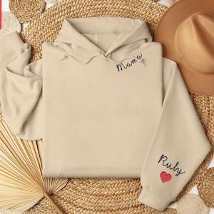 Personalised Mom Hoodies, Embroidered Mama/Mimi Mother&#39;s Day Hoodies, Kids Names On Sleeve Hoodies, New Mom Gifts, Gifts for Grandmother