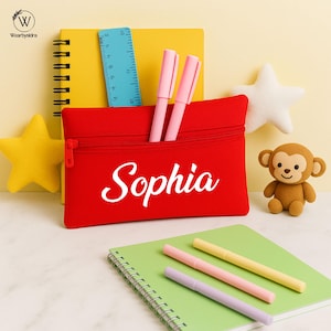 Estuche para lápices personalizado para niños, bolsa con nombre personalizado para niñas o niños, papelería para la vuelta al cole, bolsa con cremallera cuádruple, idea de regalo para niños.