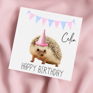 Carte d'anniversaire avec un hérisson mignon, carte de voeux hérisson, carte hérisson, anniversaire spécial, carte personnalisée