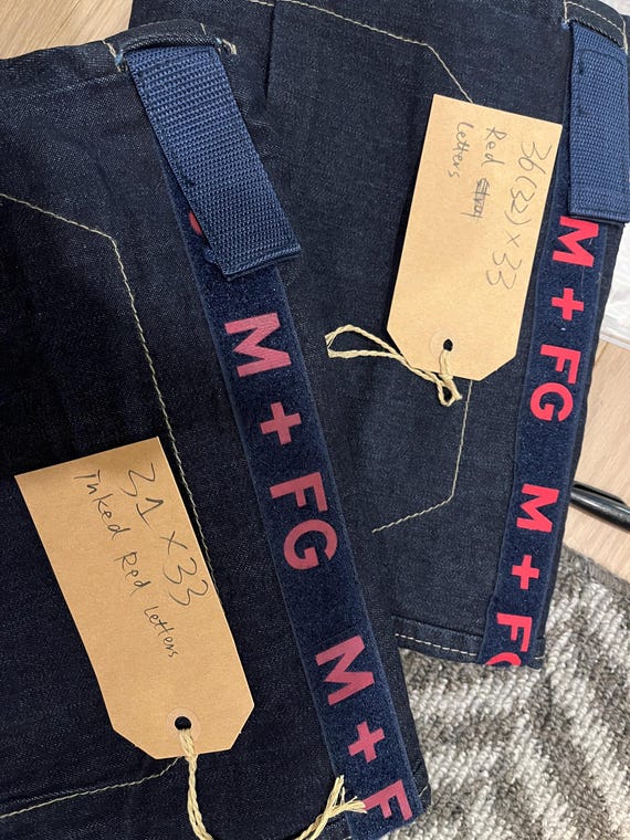 VTG M+FG Marithe + Francois Girbaud Y2K Baggy Red Strapped