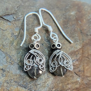 House Fly Bug Dangle Oorbellen, Sterling Zilver, Labradoriet, Insecten, Handgemaakte OOAK