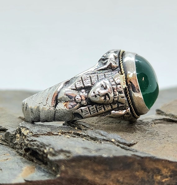 Anillo egipcio sale