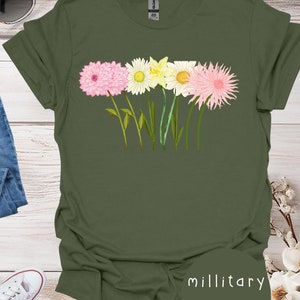 Daisy Flower Tshirt , T-shirt for Moms, Mommy and Me T-shirt, Gift For Moms, Mom Appreciation Tshirt