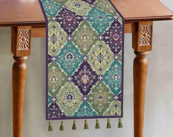 Handmade Kilim Table Runner: Vintage-Style Table Decoration