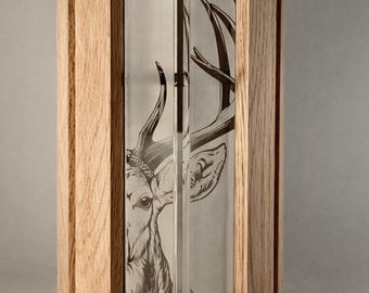 Oak tealight holder with deer motif – wooden tealight holder made of acrylic glass – gifts for hunters – personalized – rustic country house gift idea