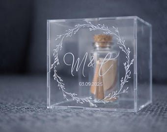 Personalized money gift for a wedding – Modern acrylic box with engraving | Packaging for a money gift | Wedding gift with initials
