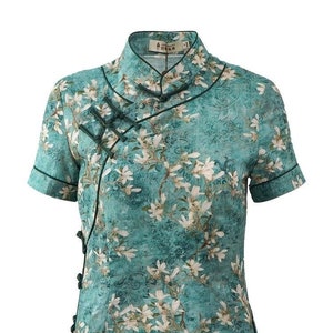 Haut fleuri qipao : chemisier chinois traditionnel avec boutons grenouille