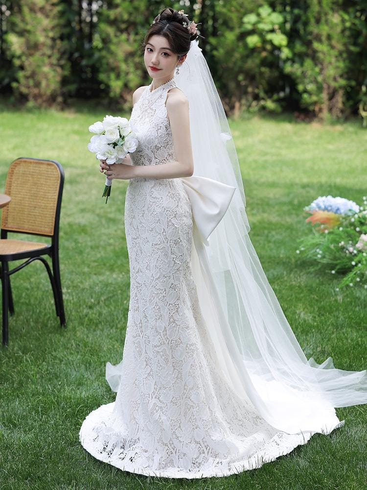Customizable White Lace Wedding Dress Halterneck Maxi Qipao