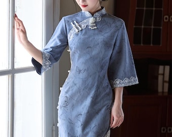 Light Blue Qipao Dress: Elegant Cheongsam with Mandarin Collar