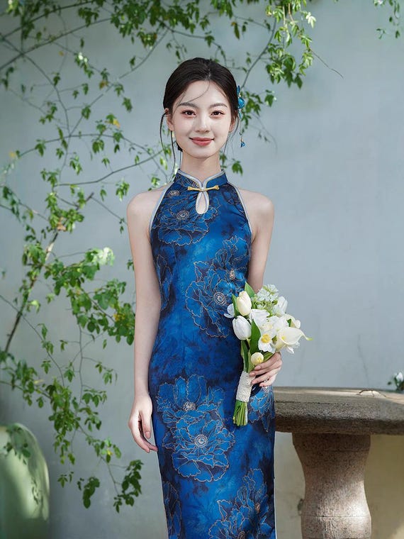pretty little thing blue oriental dress Robe Rouge Maxi Dress Red Oriental Dress Pretty Little Thing Summer Breeze Floral Wrap Maxi Dress