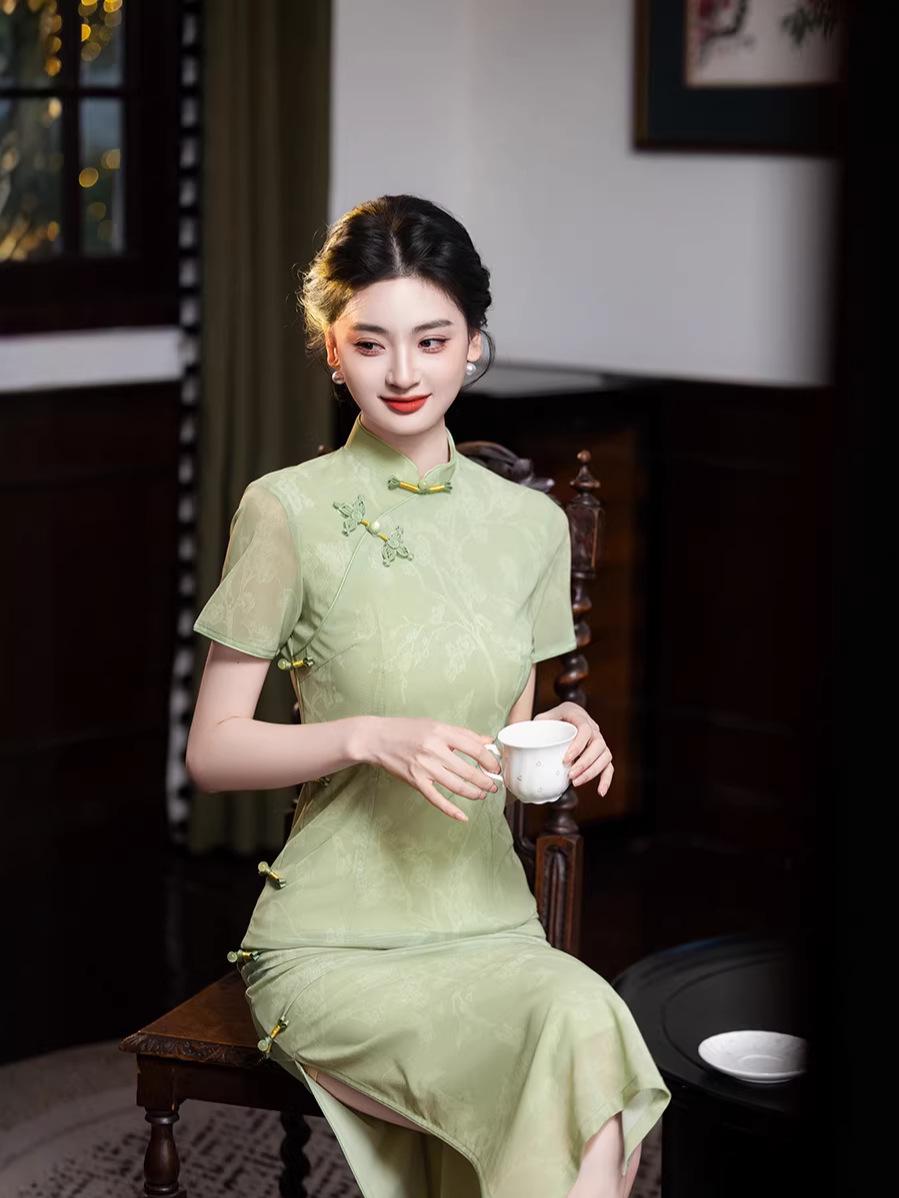 Cheongsam Pretty Little Thing Oriental Chinese Oriental Childrens Girls Flower Blue Satin Qipao Cheongsam Cheongsam Pretty Little Thing Oriental Chinese Oriental Childrens Girls Flower Blue Satin Qipao Cheongsam