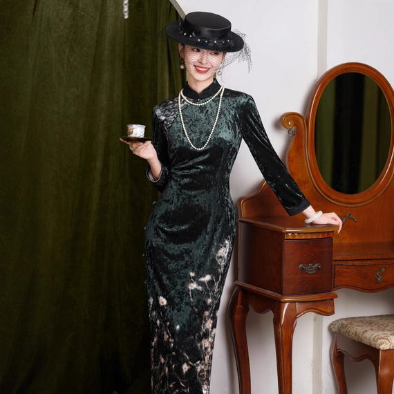 Vintage Green Velvet Shanghai Qi Pao: Runway Floral Placement Dress - Etsy