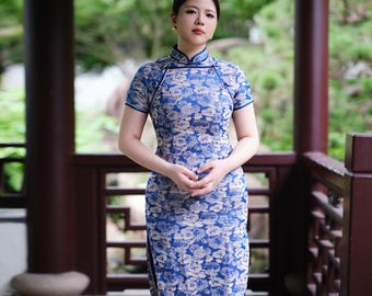 Plus Size Floral Qipao Dress: Modern Cheongsam, Elegant Chinese Style