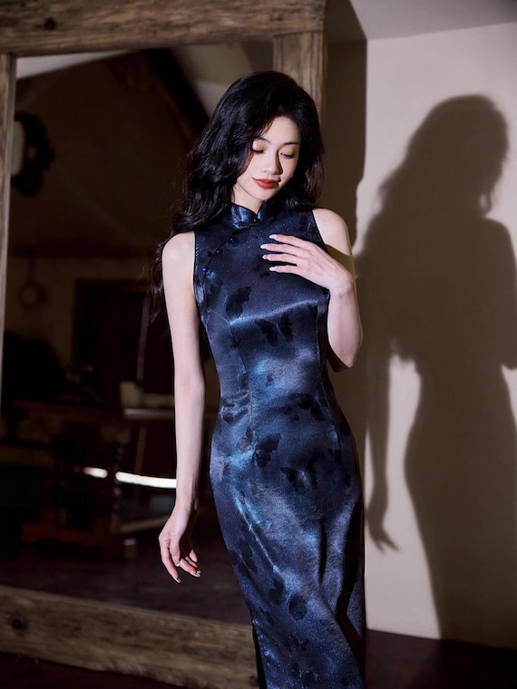 cocktail dress hk Blue Satin Qi Pao: Vintage Hong Kong Style Long for Spring Summer long sleeve cocktail dress Color:Red & Green Girl Lace Dress Short Gold bridal games
