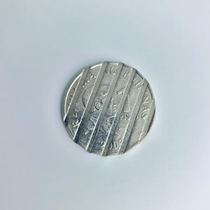 Philippines 1 2003 Misalignment Strike Error Coin Waffled New Design Series Numismatics Mint Coin Collectibles BSP NDS Currency Money X-B8