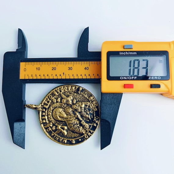 Our Lady of Perpetual Help Medal: Catholic Protection Pendant