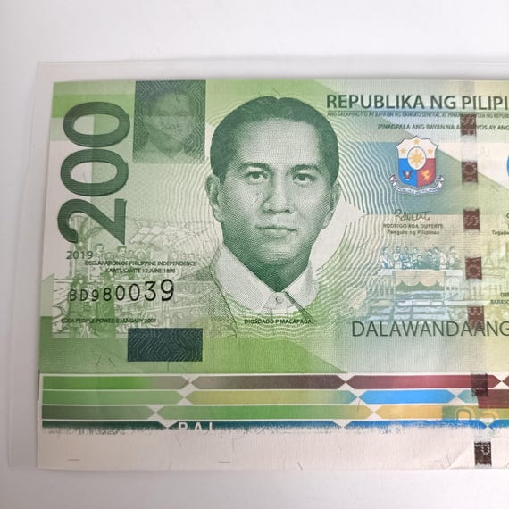 フィリピン200ペソ紙幣 – 2019年ミスカット、ノベルティ通貨 - Etsy 日本